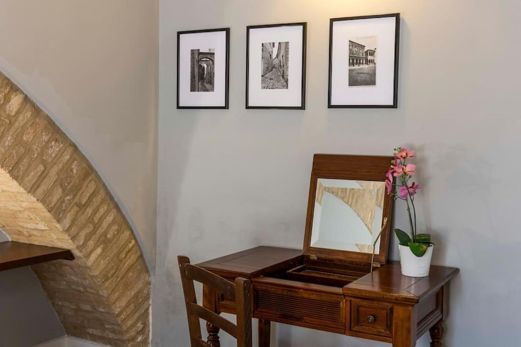 Casa Tosca Con Balcone Vicino Parcheggio Apartman Macerata Kültér fotó